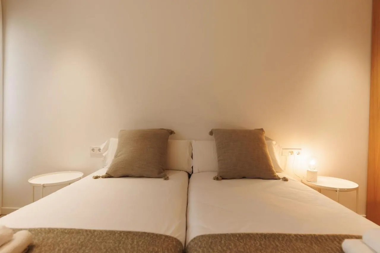 Bravissimo Centre, Modern 2-Bedroom Apartment Girona