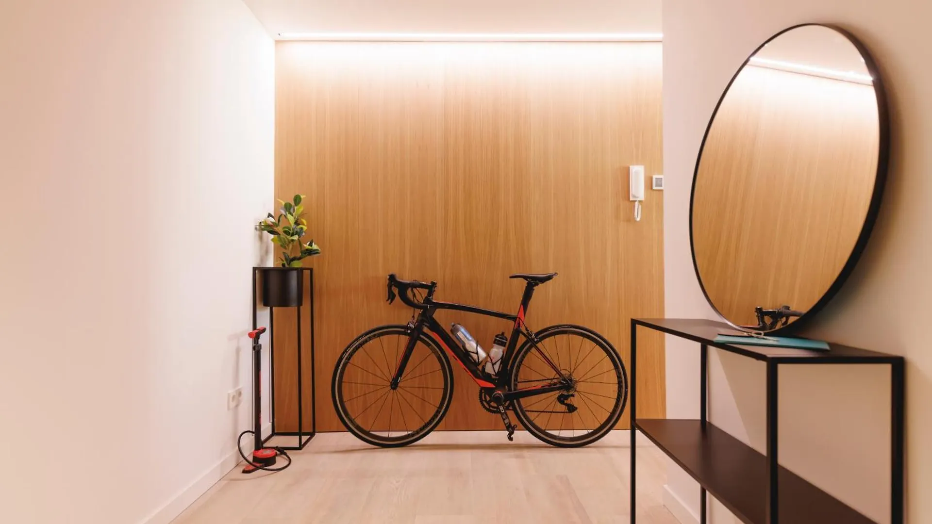 Bravissimo Centre, Modern 2-Bedroom Apartment Girona